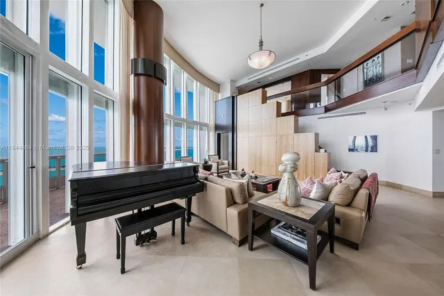 $6,500,000 | 1643 Brickell Avenue, Unit 3702, Miami, FL 33129