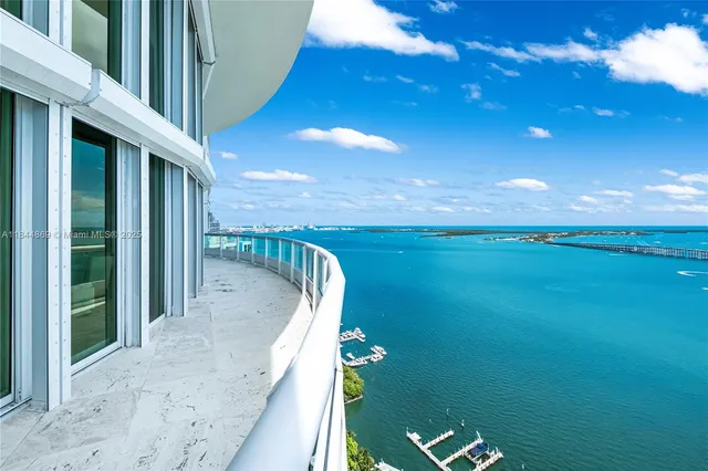 $6,500,000 | 1643 Brickell Avenue, Unit 3702, Miami, FL 33129