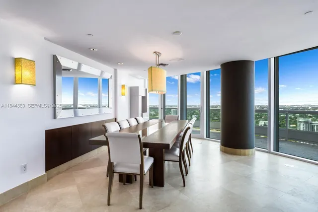 $6,500,000 | 1643 Brickell Avenue, Unit 3702, Miami, FL 33129