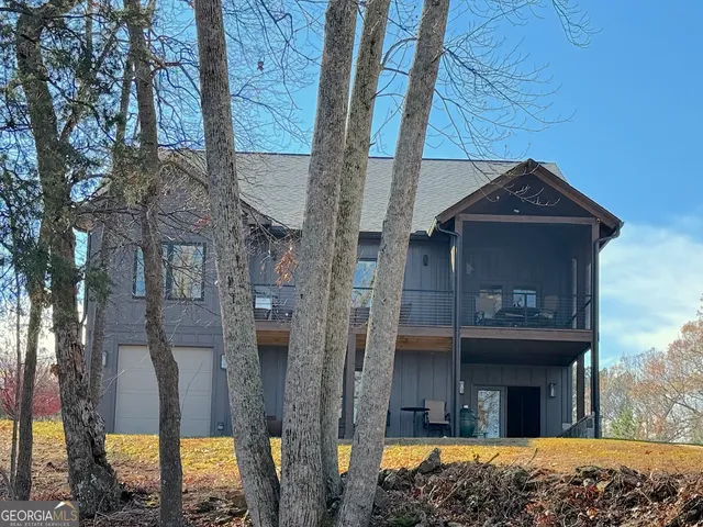 $1,395,000 | 73 Yacht Club, Hartwell, GA 30643