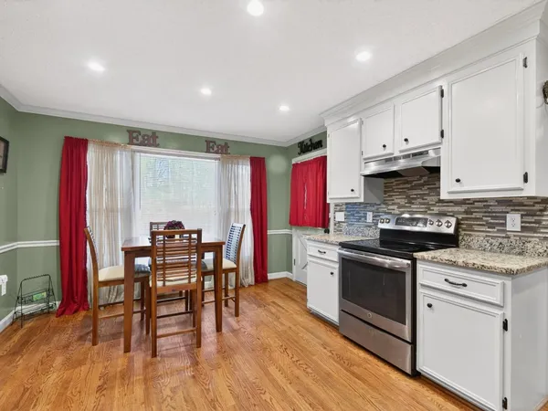 $318,900 | 2402 South Hallmark Drive, Florence, SC 29505