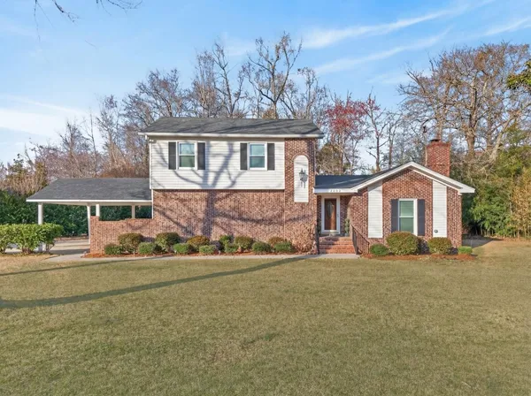 $318,900 | 2402 South Hallmark Drive, Florence, SC 29505