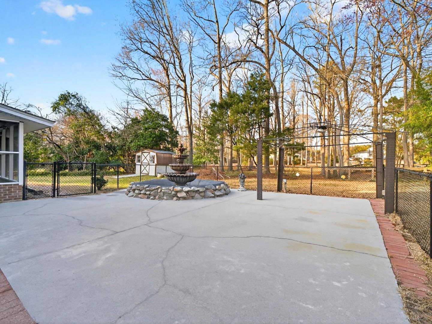 2402 South Hallmark Drive Florence, SC 29505 - Photo 24 of 53