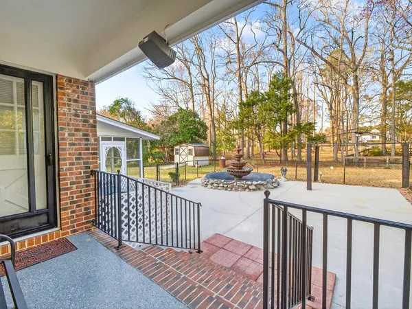 $318,900 | 2402 South Hallmark Drive, Florence, SC 29505