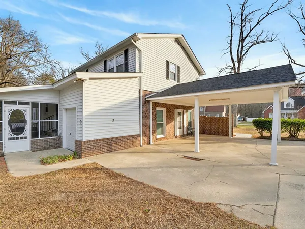 $318,900 | 2402 South Hallmark Drive, Florence, SC 29505