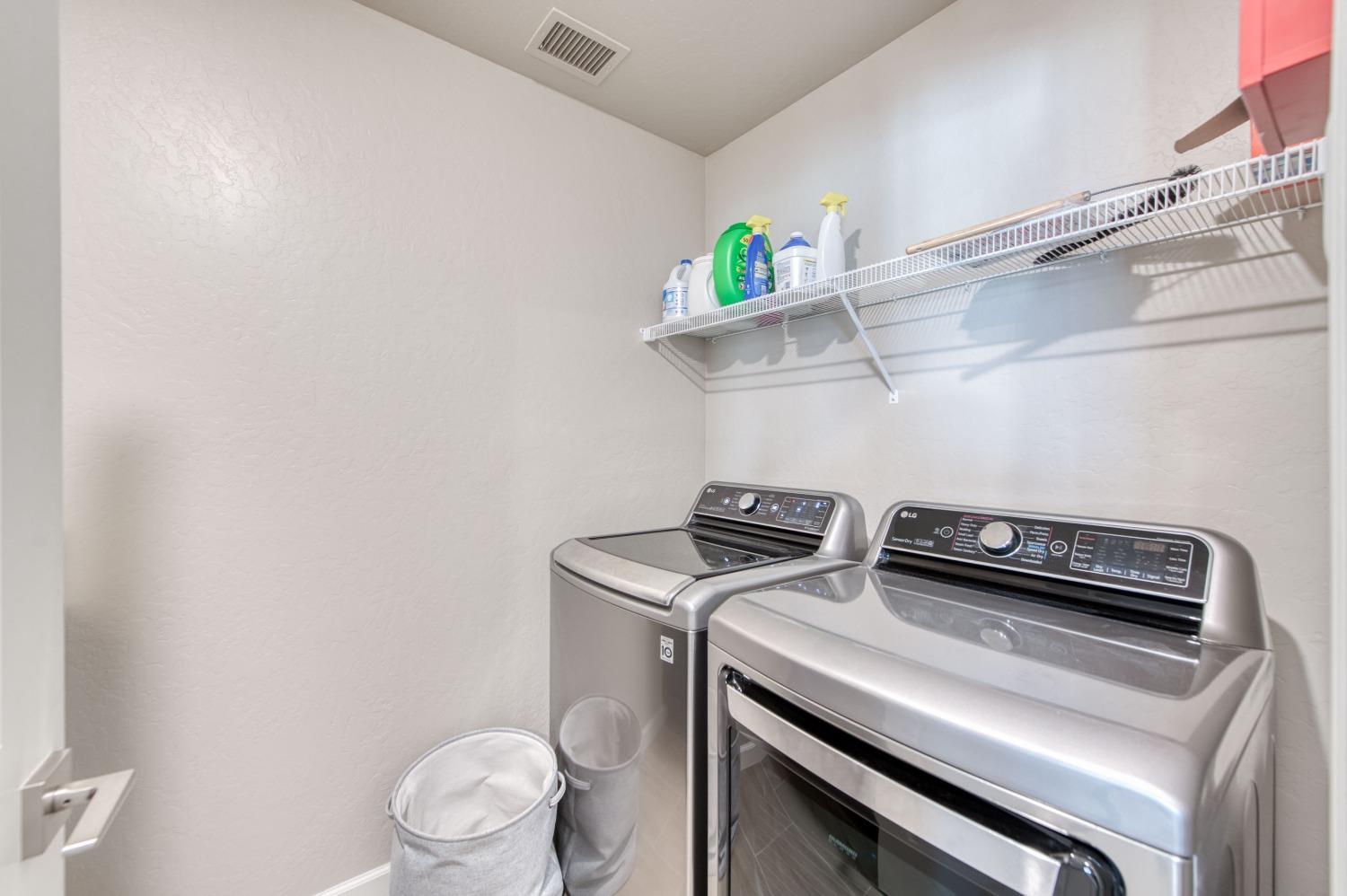 4136 Mecca Avenue Clovis, CA 93619 - Photo 33 of 44 a close up of a sink