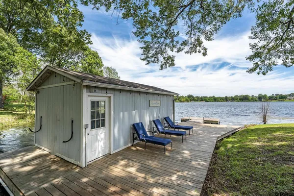 $410,000 | 11821 West Lake Drive, Murchison, TX 75778