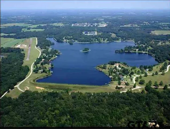 $410,000 | 11821 West Lake Drive, Murchison, TX 75778
