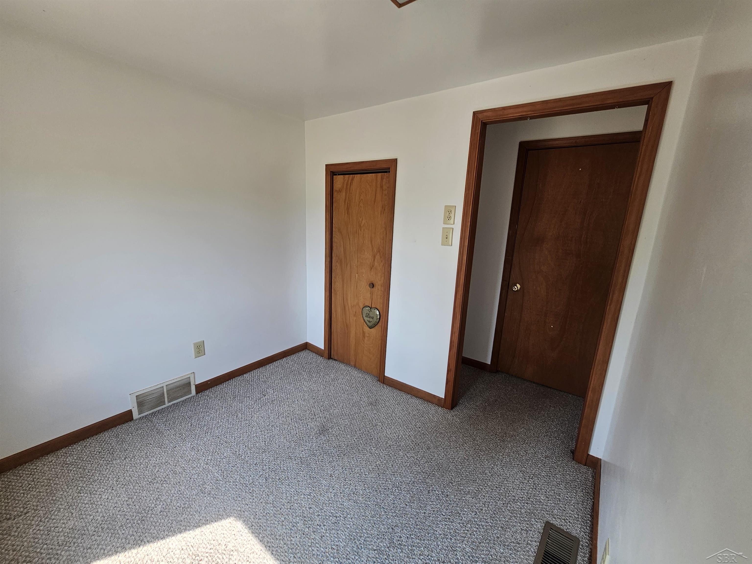 357 East Townline Road Pinconning, MI 48650 - Photo 14 of 36 50111229-13.JPG