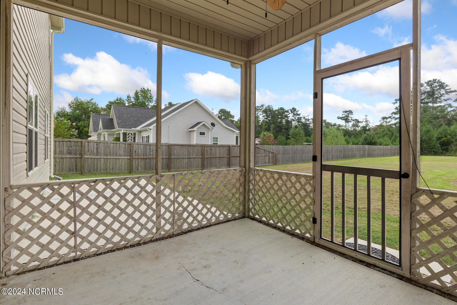 169 Peytons Ridge Drive Hubert, NC 28539 - Photo 9 of 31 peytons-41
