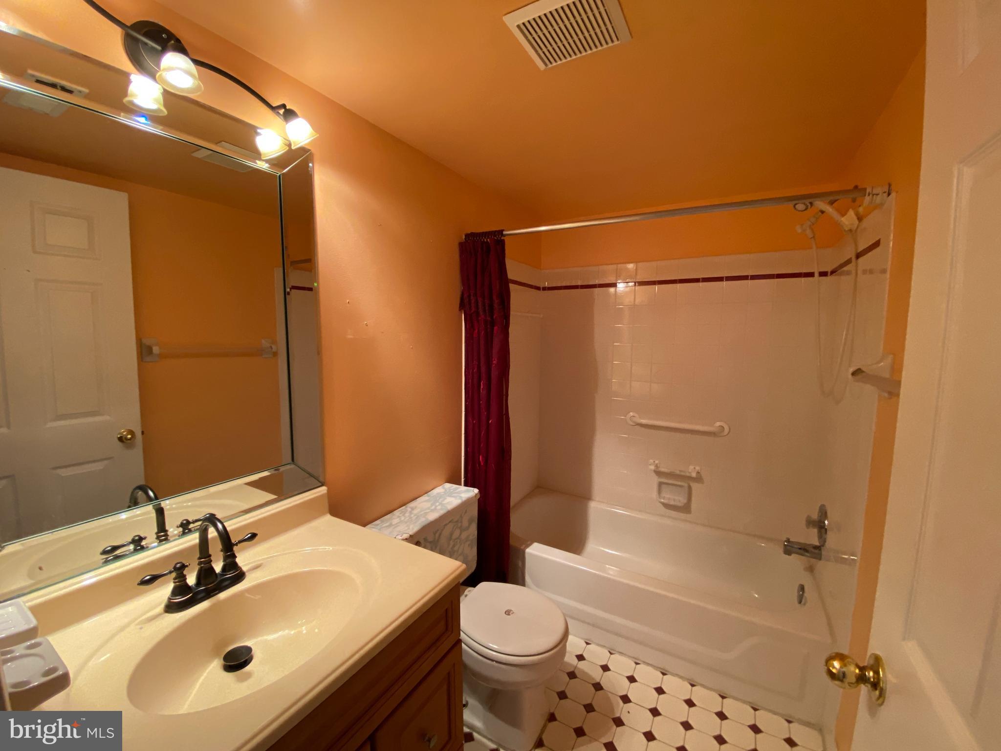 2015 Welsh Road, Unit A19 Philadelphia, PA 19115 - Photo 15 of 27 Gallery Image 15