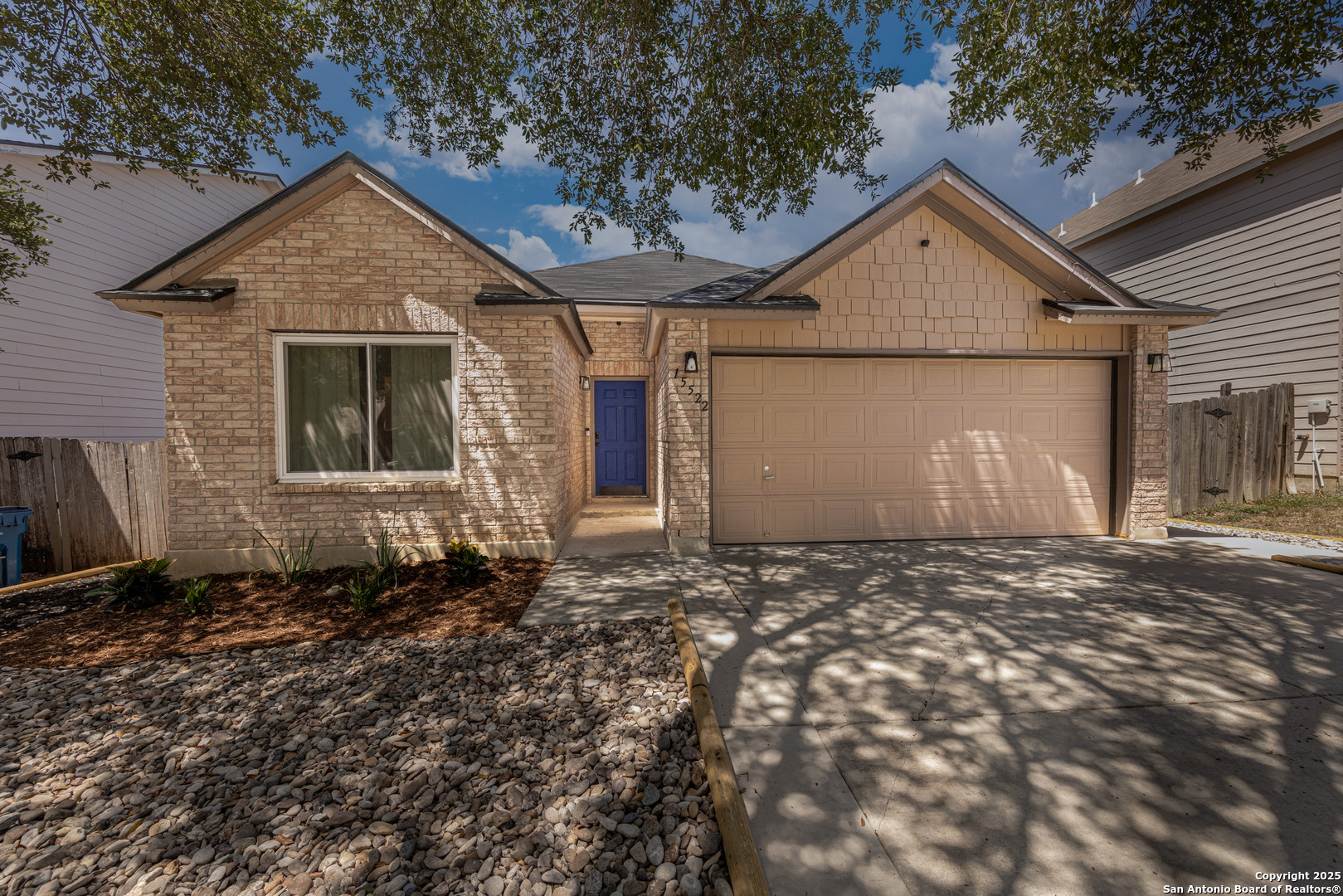 15522 Flowing Spring San Antonio, TX 78247 - Photo 2 of 33