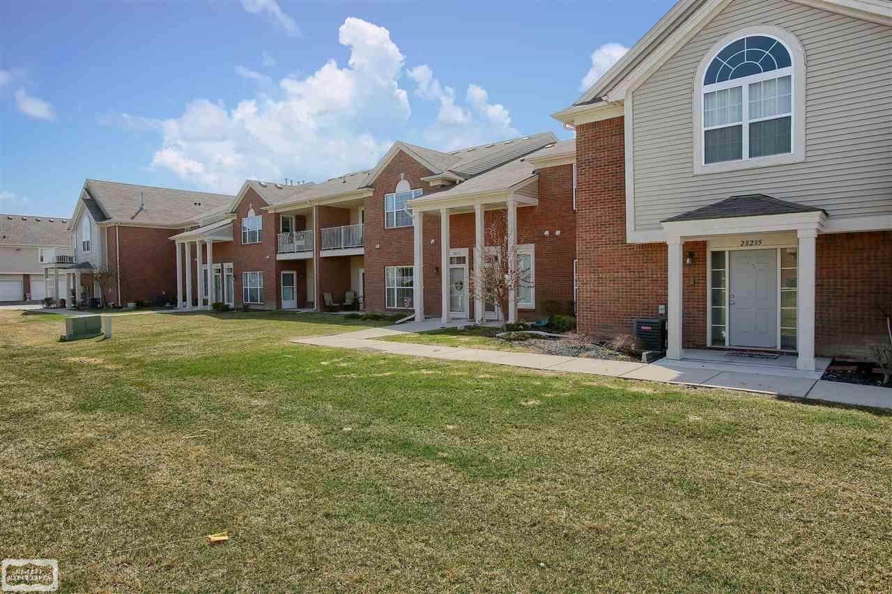 28231 South Pointe Lane Chesterfield, MI 48051 - Photo 19 of 20