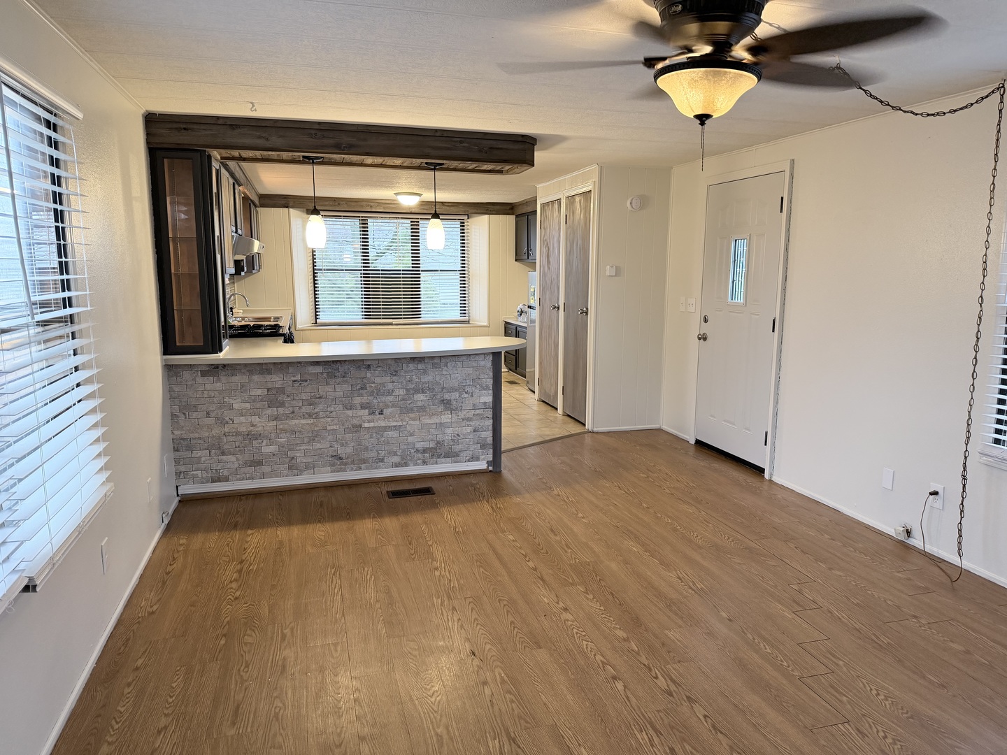 31 Meadowlark Lane Beecher, IL 60401 - Photo 12 of 22 a view of an entryway