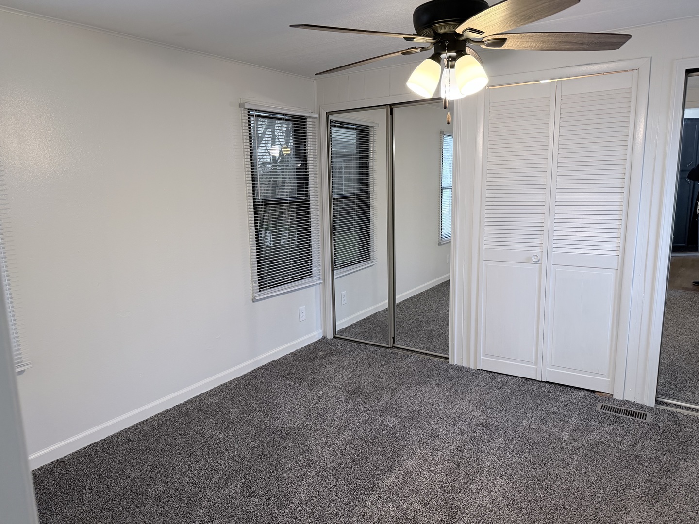 31 Meadowlark Lane Beecher, IL 60401 - Photo 16 of 22 wooden floor in an empty room