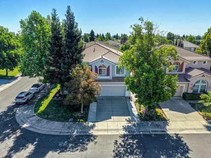 $705,000 | 4060 Clarewood Way, Sacramento, CA 95835
