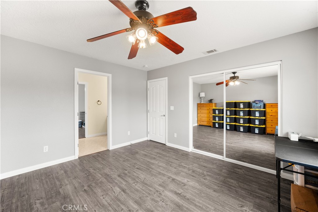 7682 Coleridge Road Oak Hills, CA 92344 - Photo 39 of 61 Gallery Image 39