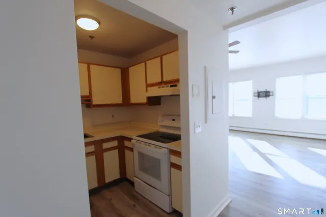 $1,500 | 1838 Black Rock Turnpike, Unit 207, Fairfield, CT 06825