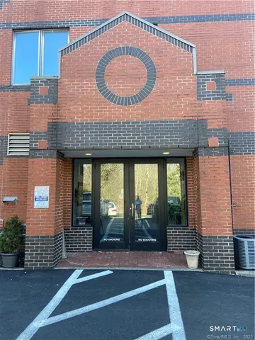 $1,500 | 1838 Black Rock Turnpike, Unit 207, Fairfield, CT 06825