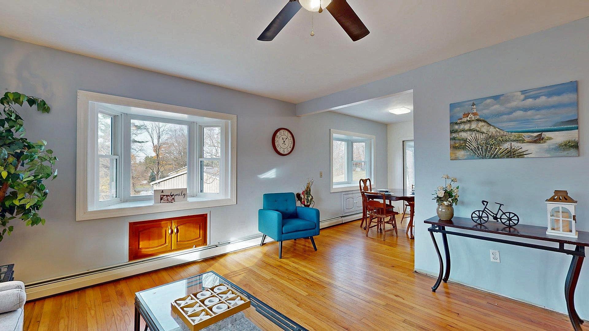 85 Sand Road Colchester, VT 05446 - Photo 4 of 58 Gallery Image 4