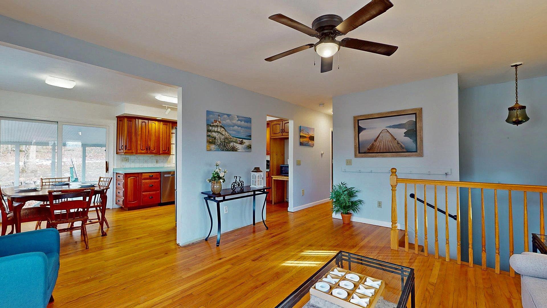 85 Sand Road Colchester, VT 05446 - Photo 5 of 58 Gallery Image 5