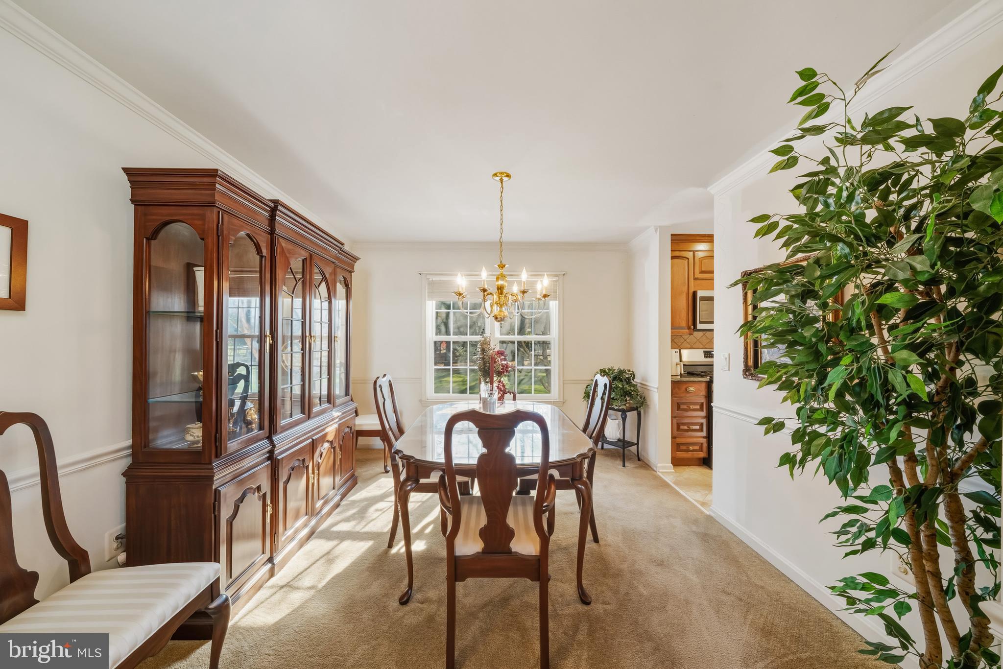 20 Allenhurst Court Gaithersburg, MD 20878 - Photo 24 of 57 a view of a dining room with furniture window and outside view