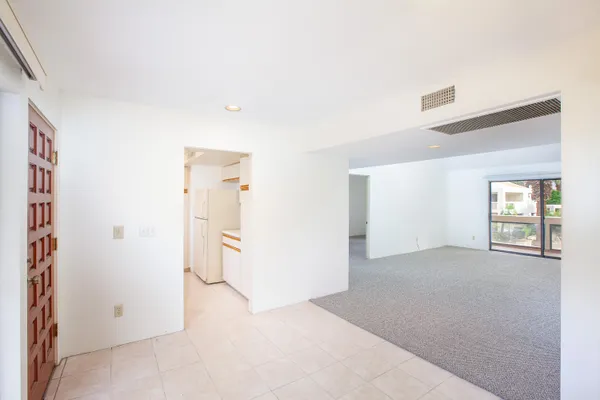 $2,650 | 255 East Avenida Granada, Unit 324, Palm Springs, CA 92264
