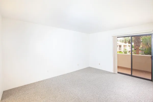 $2,650 | 255 East Avenida Granada, Unit 324, Palm Springs, CA 92264