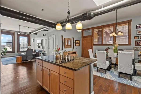 $415,000 | 612 Central Street, Unit 503, Kansas City, MO 64105