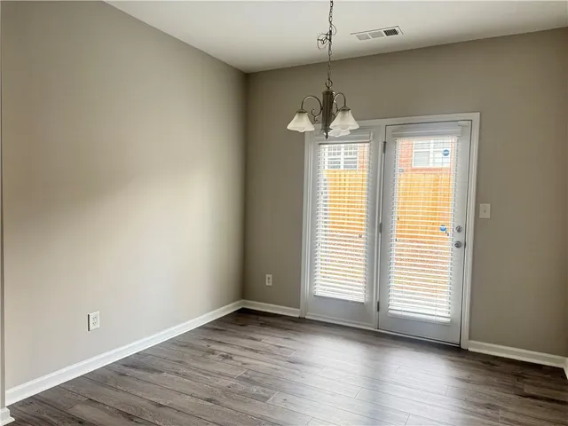 $2,000 | 1013 Nightfall Court Northwest, Unit 10, Suwanee, GA 30024