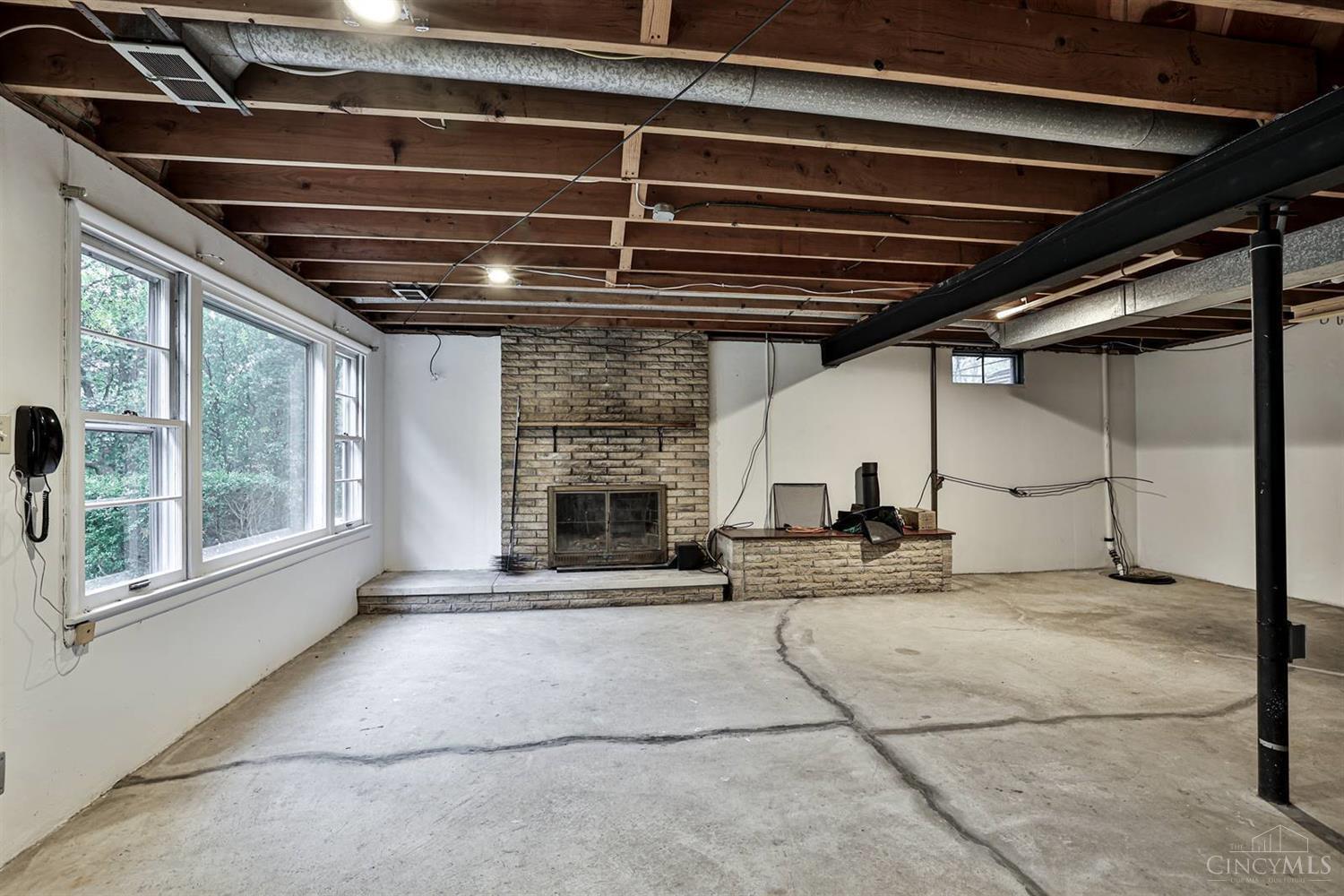 7968 Thomas Road Middletown, OH 45042 - Photo 17 of 37 Gallery Image 17
