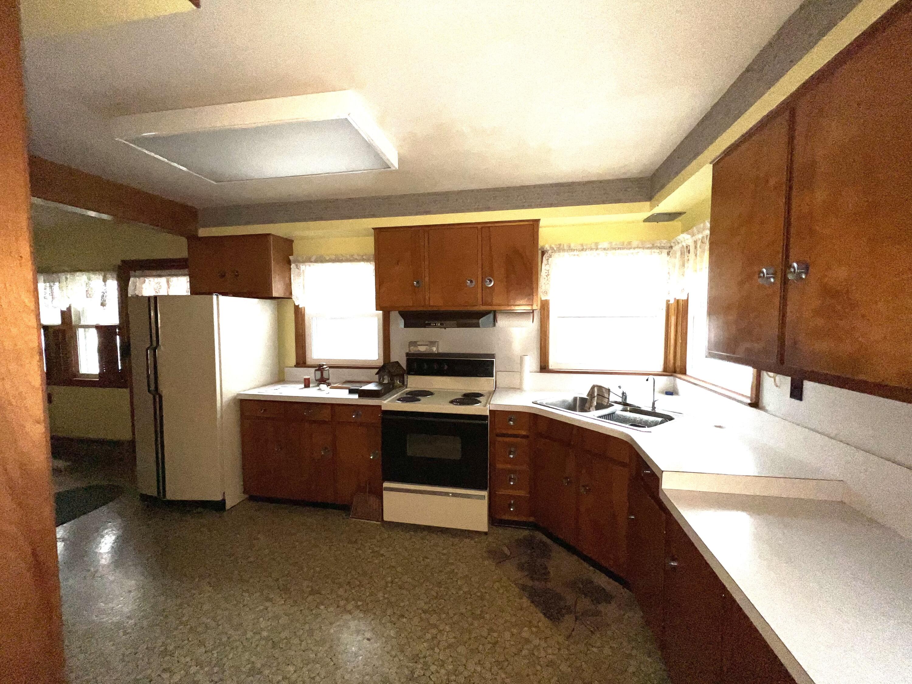 678 West Central Road Bronson, MI 49028 - Photo 15 of 23 IMG_4817