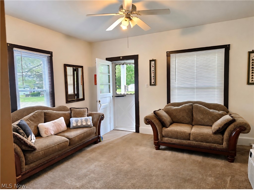 2446 Vestal Road Youngstown, OH 44509 - Photo 2 of 23