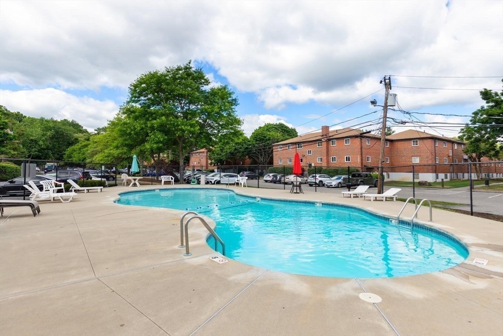 68 Bryon Road, Unit 5 Boston, MA 02467 - Photo 8 of 9