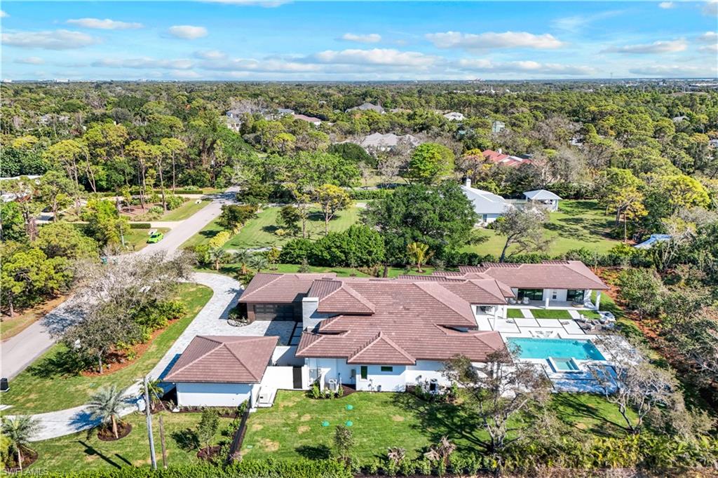 18 Caribbean Road Naples, FL 34108 - Photo 39 of 45