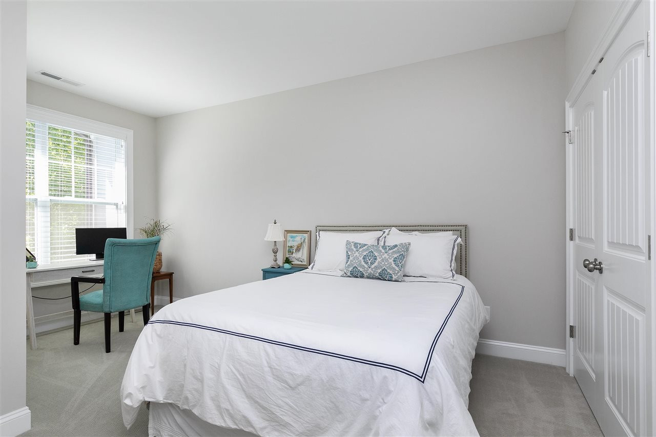 637 Fallon Grove Way Raleigh, NC 27608 - Photo 23 of 30 Photo 23