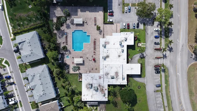 $1,500 | 4640 Lucerne Lakes Boulevard West, Unit 508, Lake Worth, FL 33467