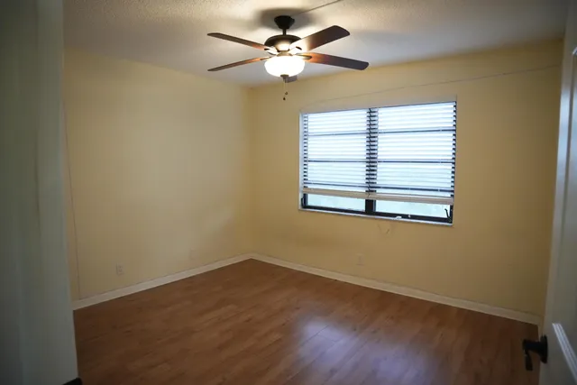 $1,500 | 4640 Lucerne Lakes Boulevard West, Unit 508, Lake Worth, FL 33467