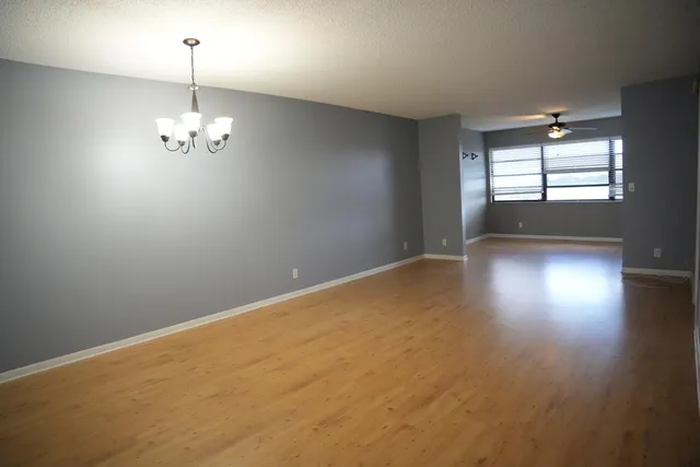 $1,500 | 4640 Lucerne Lakes Boulevard West, Unit 508, Lake Worth, FL 33467