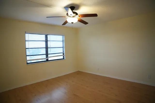 $1,500 | 4640 Lucerne Lakes Boulevard West, Unit 508, Lake Worth, FL 33467