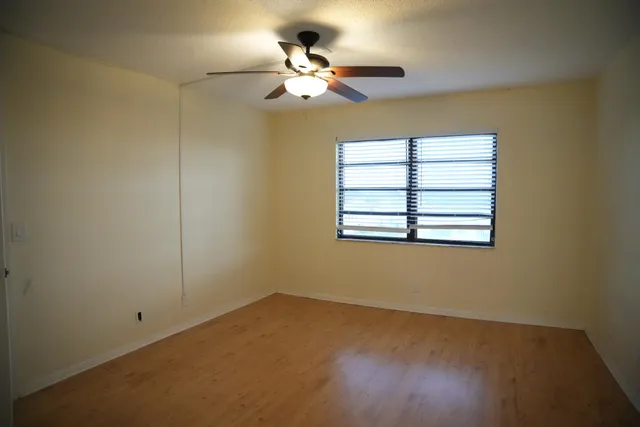 $1,500 | 4640 Lucerne Lakes Boulevard West, Unit 508, Lake Worth, FL 33467