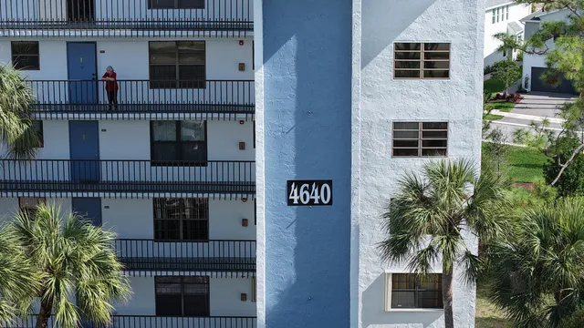 $1,500 | 4640 Lucerne Lakes Boulevard West, Unit 508, Lake Worth, FL 33467