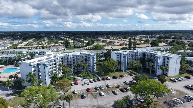 $1,500 | 4640 Lucerne Lakes Boulevard West, Unit 508, Lake Worth, FL 33467