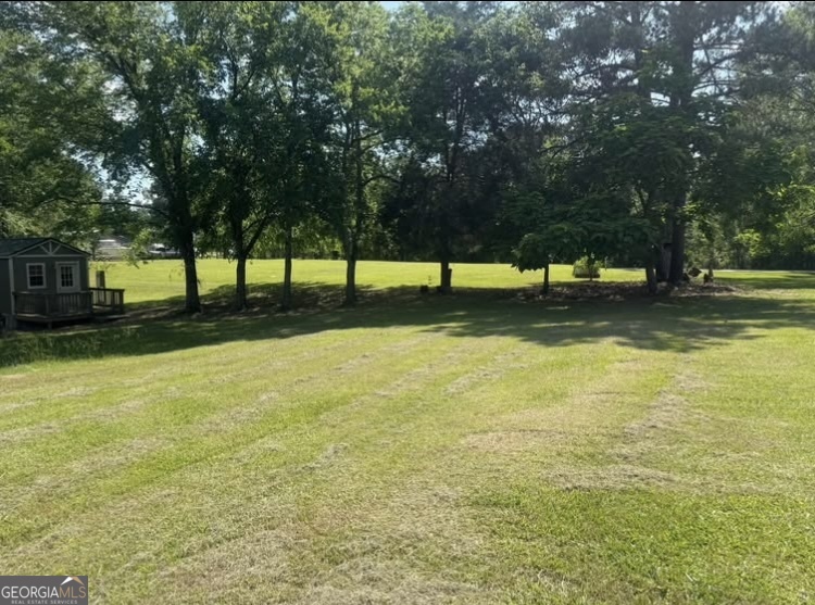 0 Bobby Brown State Park Road Elberton, GA 30635 - Photo 2 of 3 a view of a yard with trees