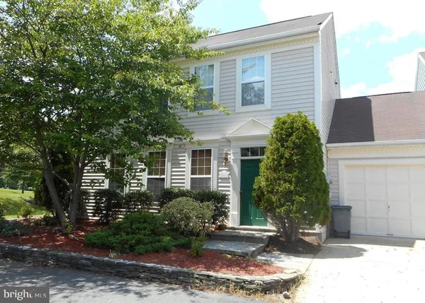 $630,000 | 20465 Walsheid Terrace, Ashburn, VA 20147