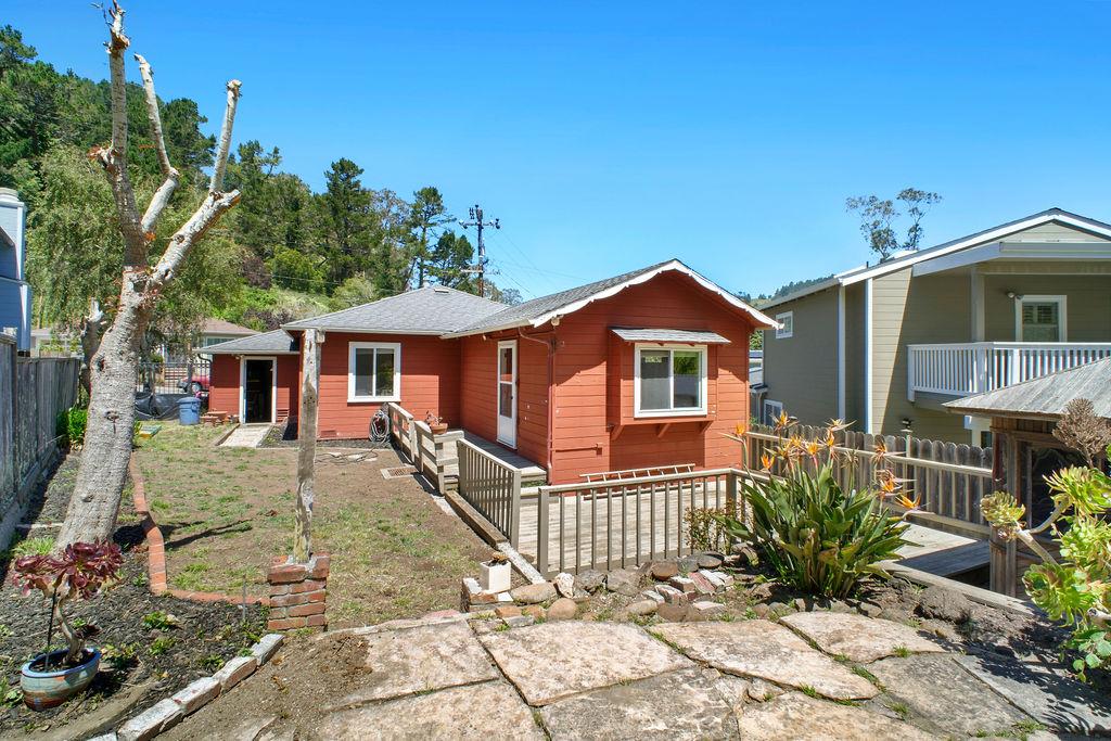 235 Modoc Place Pacifica, CA 94044 - Photo 6 of 38