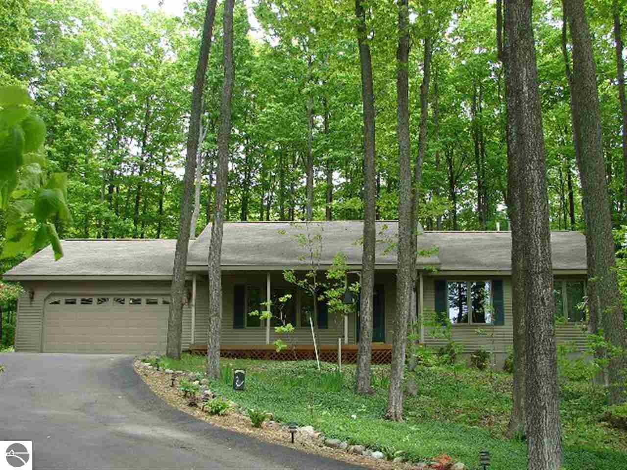 5544 Barney Road Traverse City, MI 49684 - Photo 14 of 24 1774921-13.JPG