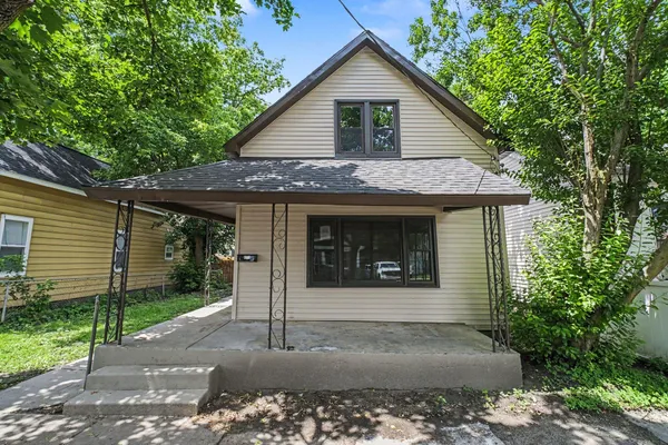 $249,900 | 651 Mc Reynolds Avenue Northwest, Grand Rapids, MI 49504