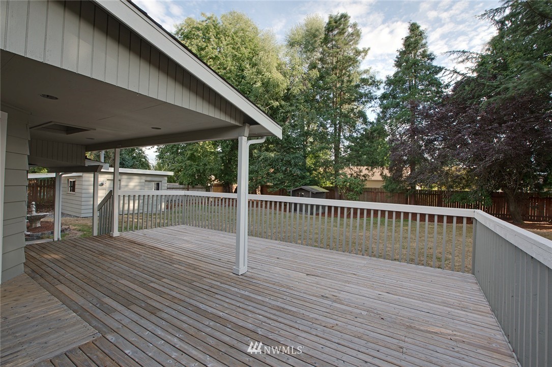1832 Meade McCumber Road East Sumner, WA 98390 - Photo 9 of 10 Gallery Image 9