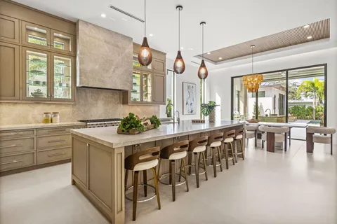 $7,450,000 | 247 Seville Road, West Palm Beach, FL 33405